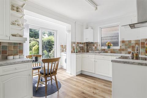 24 The Paddock, Harston, Cambridge, CB22 7PR