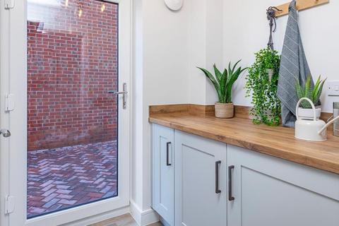 4 bedroom detached house for sale, 423, Hareford at Manor Kingsway, DE22, Derby DE22 3YE