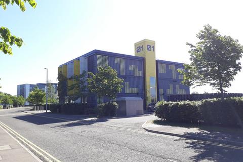 Office to rent, 25 Greenmarket Dundee DD1 4QB