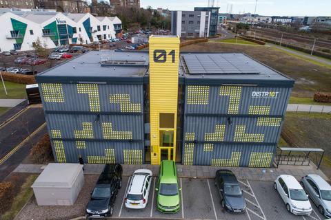 Office to rent, 25 Greenmarket Dundee DD1 4QB