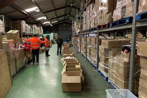 Warehouse to rent, Calder Rd Currie EH14 4AJ