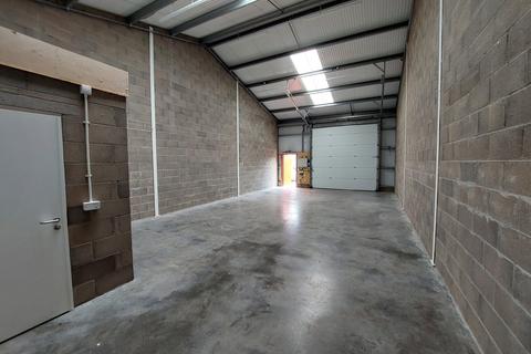 Industrial development to rent, 13 New Craigie Retail Park Dundee DD4 7FF