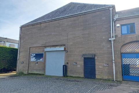 Industrial unit to rent, 6 North Isla St Dundee DD3 7JQ