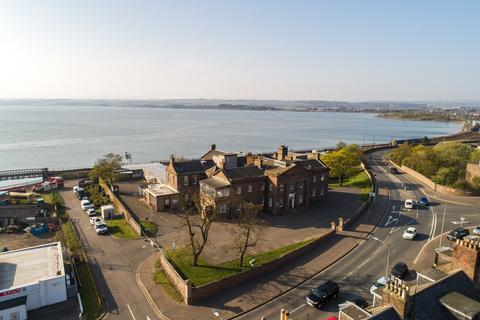 Mixed use for sale, Bridge St Montrose DD10 8AJ