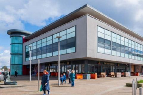Office to rent, Park St Llanelli SA15 1SE