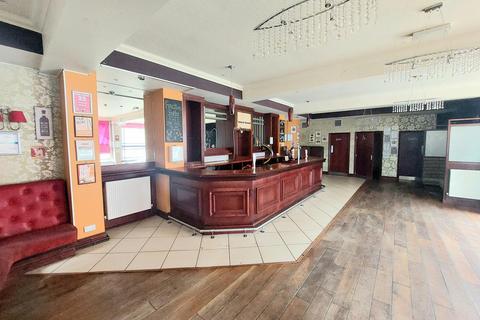 Pub for sale, 64-66 North Lindsay St Dundee DD1 1PS