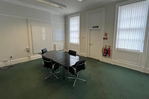 Office to rent, 12 Abbey Park Pl Dunfermline KY12 7PD