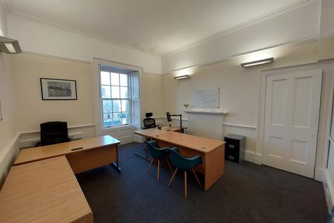 Office to rent, 12 Alloway Pl Ayr KA7 2AG