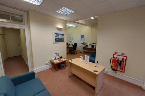 Office to rent, 9 South Tay St Dundee DD1 1NU
