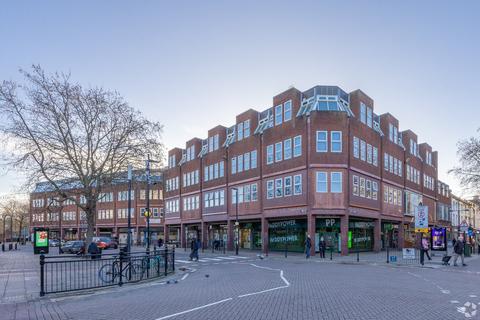 Office to rent, Midgate Peterborough PE1 1TN
