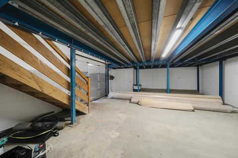 Industrial unit for sale, 56 Bridge St Pinner HA5 3EN