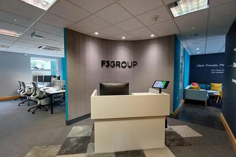 Office to rent, Balcombe Rd Crawley RH10 7NN
