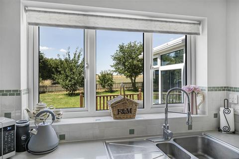 36 Ashmead Drive, Hardwick, Cambridge, CB23 7XT