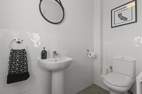 25 Ridding Gate, Otley, LS21 2EN