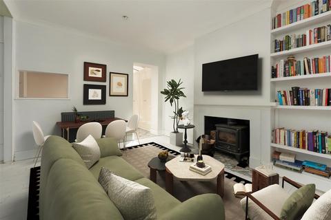 4 bedroom end of terrace house for sale, Warwick Road, Whitstable