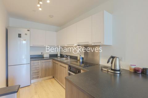 1 bedroom apartment to rent, Beadon Road, Hammersmith W6