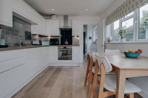 3 bedroom semi-detached house for sale, Upper Paddock Road, Watford, WD19