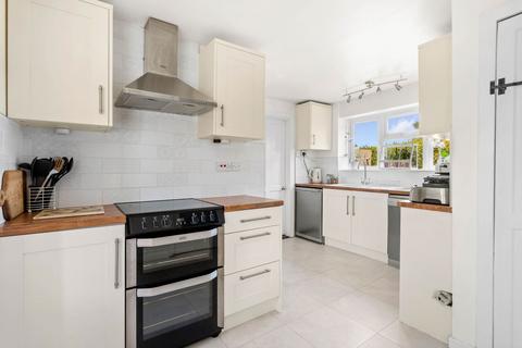 undefined, 14 Lower Croft, Cropthorne, Pershore, Worcestershire.  WR10 3NA