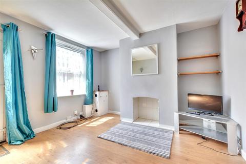2 bedroom terraced house for sale, Hall Street, Nottingham