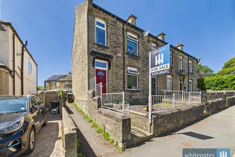 3 bedroom end of terrace house for sale, Cemetery Road, Low Moor, Bradford, West Yorkshire, BD12