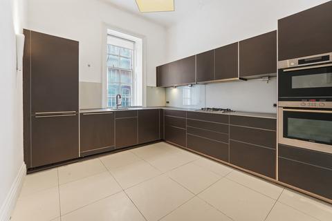 3 bedroom flat for sale, Albert Hall Mansions, London, SW7