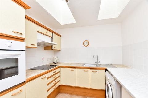 1 bedroom flat for sale, Brickyard Lane, Crawley Down, West Sussex