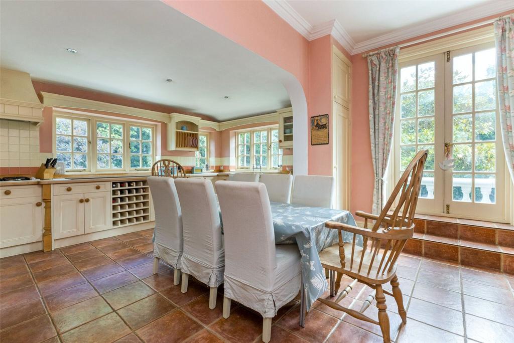 Kitchen/Breakfast