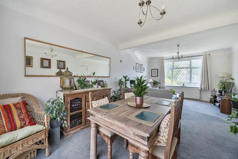 16 Radcliffe Road, Harrow, HA3 7QD