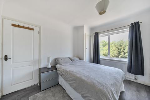 16 Radcliffe Road, Harrow, HA3 7QD