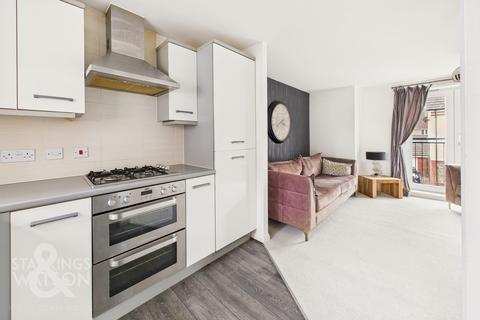 2 bedroom flat for sale, Dunnock Drive, Queens Hill, Norwich