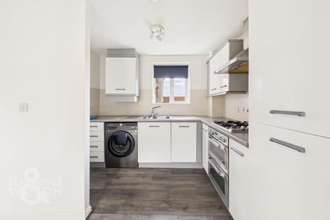 2 bedroom flat for sale, Dunnock Drive, Queens Hill, Norwich