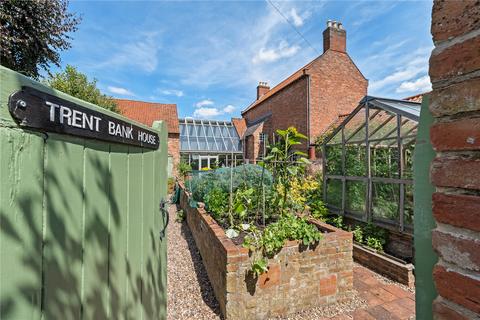 5 bedroom detached house for sale, Ferry Lane, North Muskham, Newark, Nottinghamshire, NG23