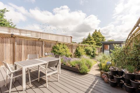 6 Hastings Close, Bristol, BS3 5RF