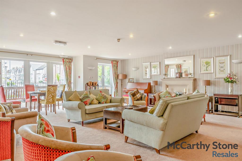 Homeowner Lounge