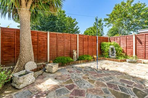 2 bedroom flat for sale, St. Dunstans Road, Worthing, West Sussex, BN13