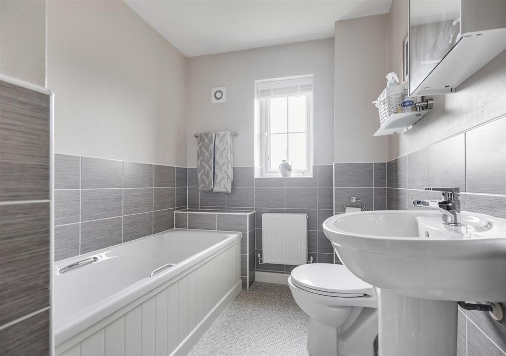 Bathroom.jpeg