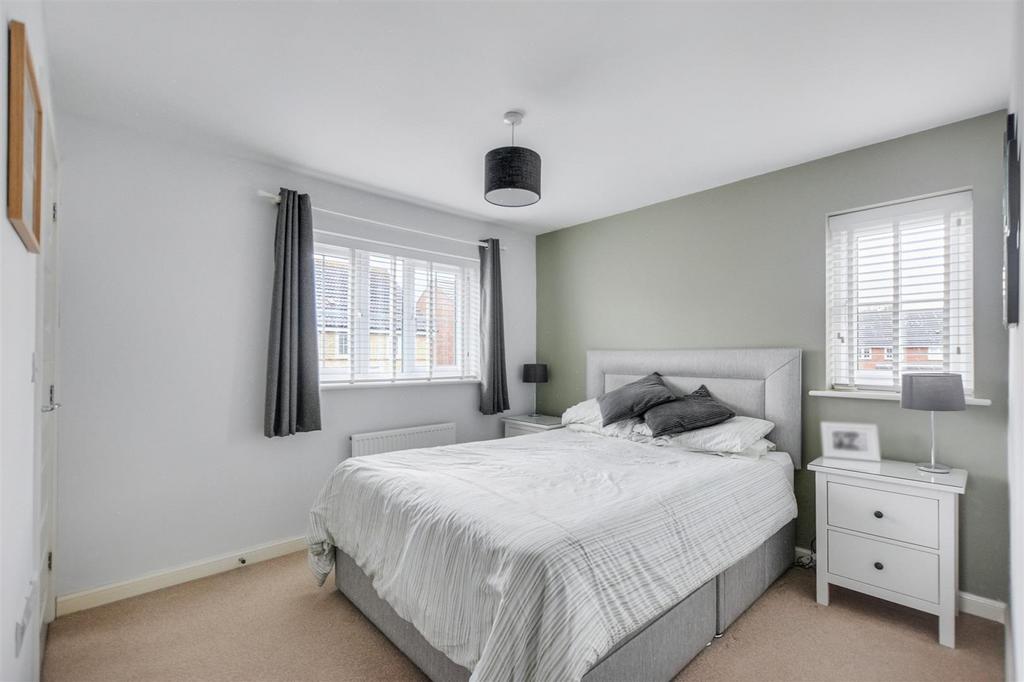 Bedroom 1 1.jpeg