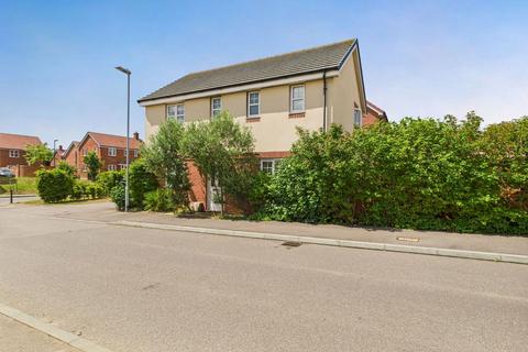 3 bedroom detached house for sale, Hinchliff Drive, Wick, Littlehampton BN17 7GB