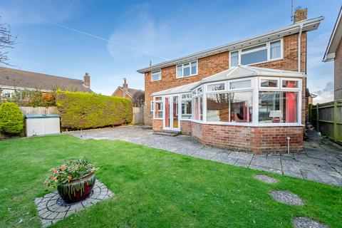 4 bedroom detached house for sale, Ashmore Close, Peacehaven