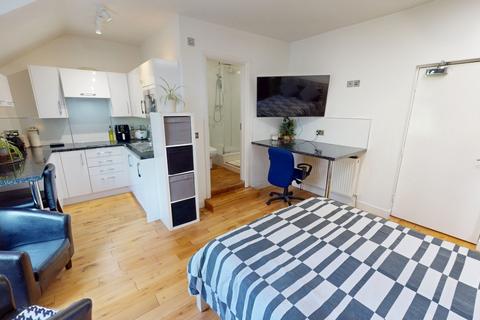 1 bedroom terraced house to rent, Flat 10, 54 Glasshouse Street, Nottingham, Nottinghamshire, NG1