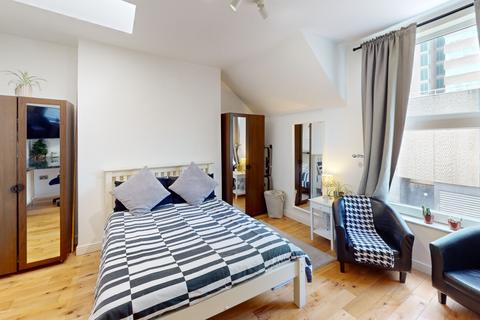 1 bedroom apartment to rent, Flat 10, 54 Glasshouse Street, Nottingham, Nottinghamshire, NG1