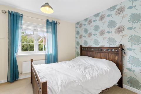 2 bedroom end of terrace house for sale, Buckle Gardens, Hellingly, Hailsham