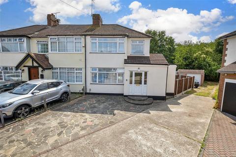 3 bedroom end of terrace house for sale, Saunton Road, Hornchurch, Essex