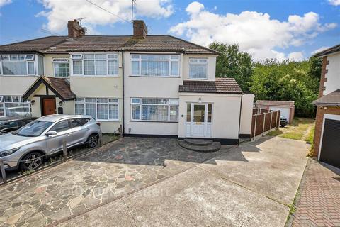 undefined, Saunton Road, Hornchurch RM12