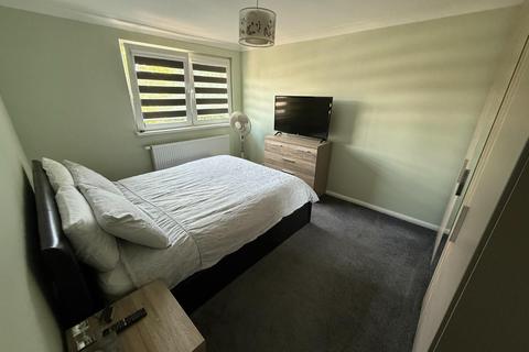 8 Garfield Close, Swindon, SN3 6BZ