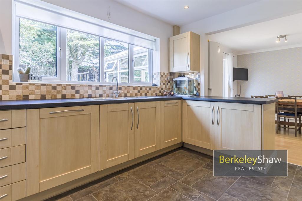 26 Stapleton Road Formby L372 YN 043.jpg