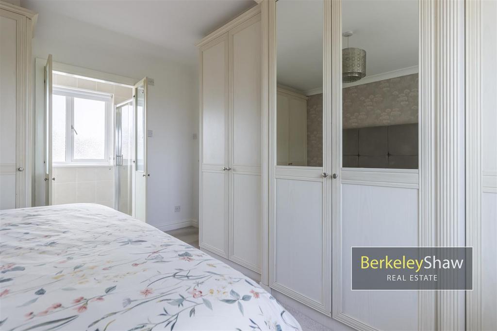 26 Stapleton Road Formby L372 YN 017.jpg