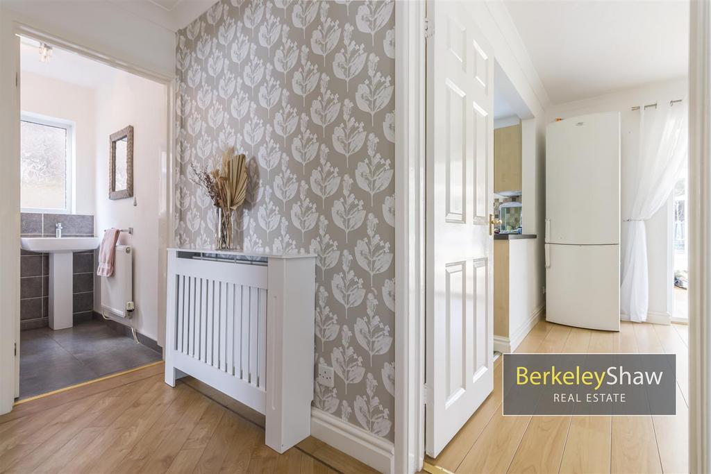 26 Stapleton Road Formby L372 YN 032.jpg