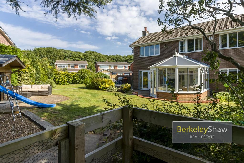 26 Stapleton Road Formby L372 YN 056.jpg