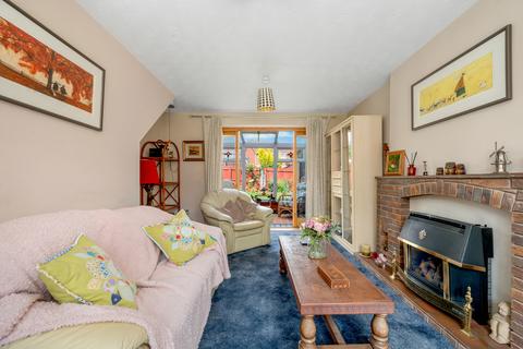 3 bedroom semi-detached house for sale, No Onward Chain at Framland Drive, Melton Mowbray, LE13 1HY